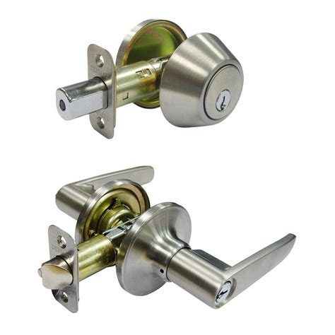 residential door handles and hardware